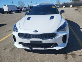 Kia Stinger * CARFAX * АВТО КРЕДИТ * ЦЕНА ДО БГ!