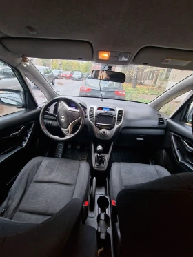 Hyundai Ix20 1.6i газ, снимка 11