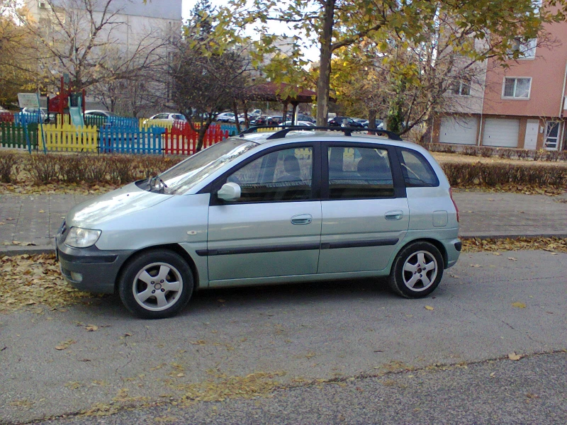 Hyundai Matrix 1.6 газ/безин Климатик - 90 коня, снимка 7 - Автомобили и джипове - 48144651