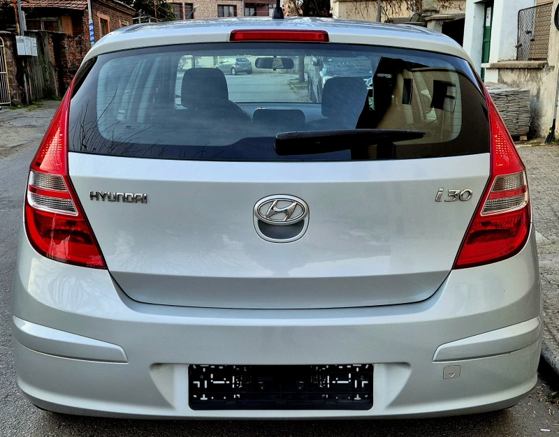 Hyundai I30 1.4i-верига-ГАЗ-new, снимка 7 - Автомобили и джипове - 49601051