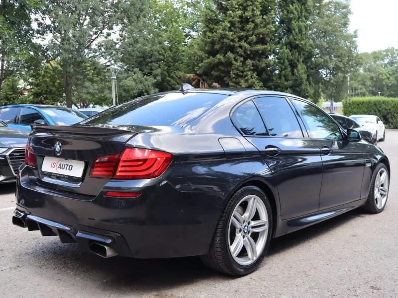 BMW 535 d/M-Technik/BiXenon/Камера/PDC/, снимка 4 - Автомобили и джипове - 51208102
