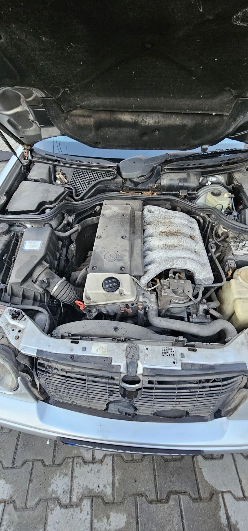 Mercedes-Benz E 300 TD, снимка 3 - Автомобили и джипове - 52222207