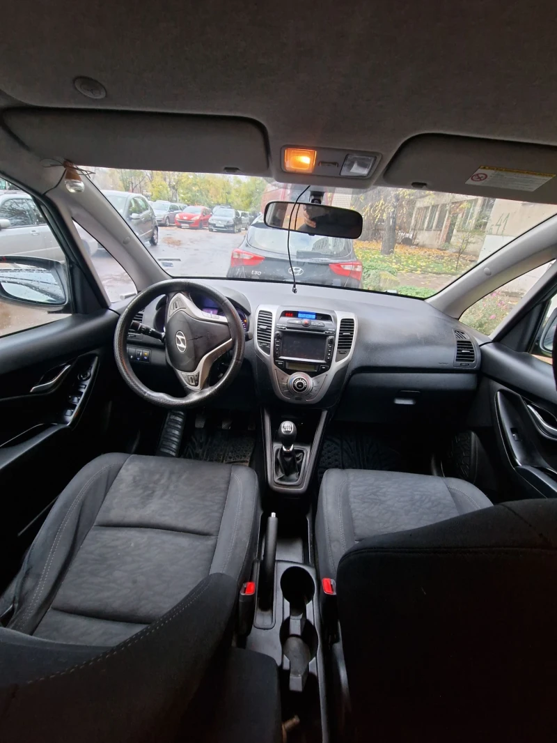 Hyundai Ix20 1.6i газ, снимка 11 - Автомобили и джипове - 52283437
