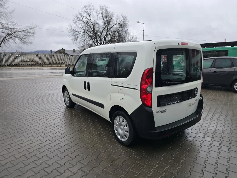 Fiat Doblo 1.4T 82000km 6ск, снимка 5 - Автомобили и джипове - 52684936