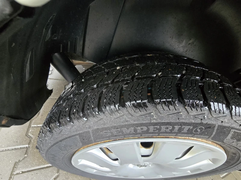 Fiat Doblo 1.4T 82000km 6ск, снимка 12 - Автомобили и джипове - 52684936