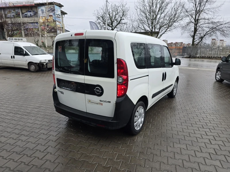Fiat Doblo 1.4T 82000km 6ск, снимка 4 - Автомобили и джипове - 52684936