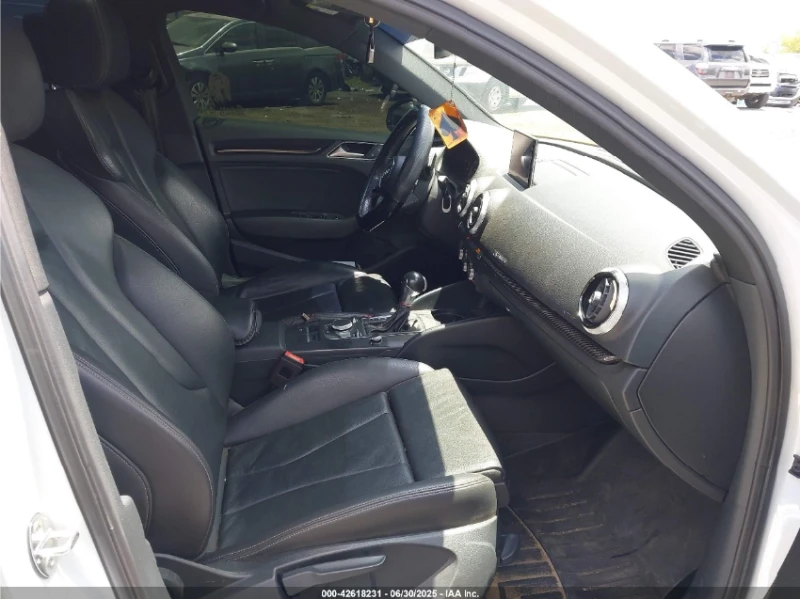 Audi S3 PREMIUM TFSI QUATTRO S TRONIC, снимка 10 - Автомобили и джипове - 52753949