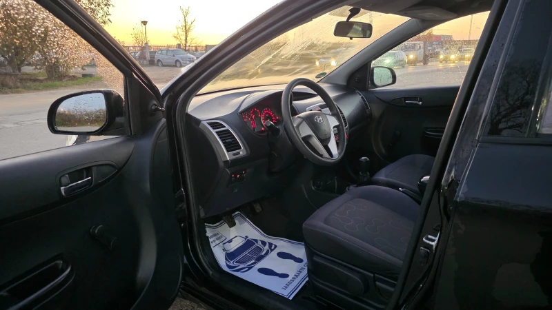 Hyundai I20 ЦЕНА ЗА КОЛЕДНИТЕ ПРАЗНИЦИ, снимка 6 - Автомобили и джипове - 52879337