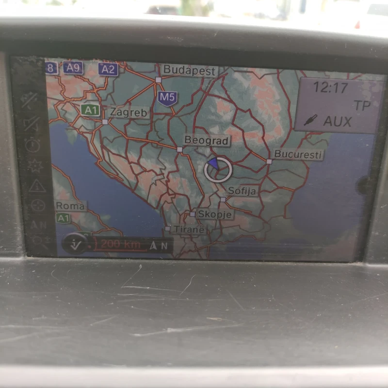 BMW 120 Феислиф поръчково уникат, снимка 6 - Автомобили и джипове - 52998705