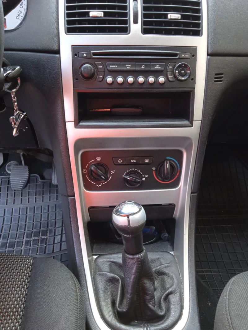 Peugeot 307 HDI, снимка 7 - Автомобили и джипове - 53528405