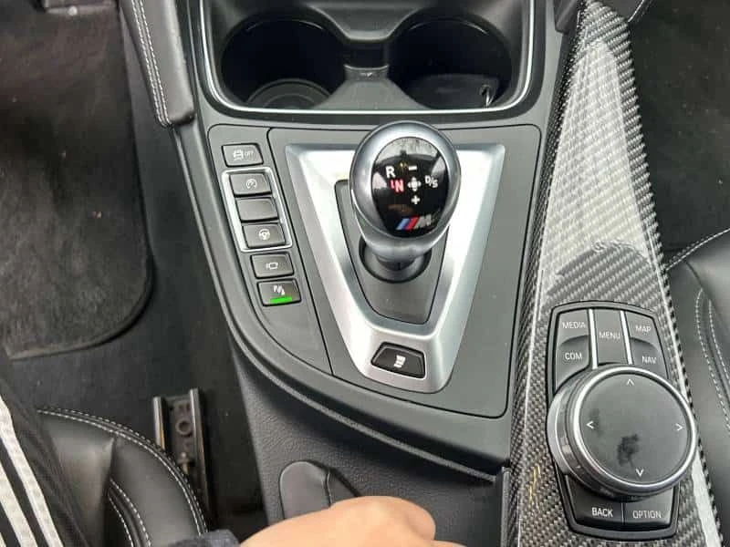 BMW M3 * М3* 2 КЛЮЧА* KEYLESS* ПОДГРЕВ* , снимка 14 - Автомобили и джипове - 54277178