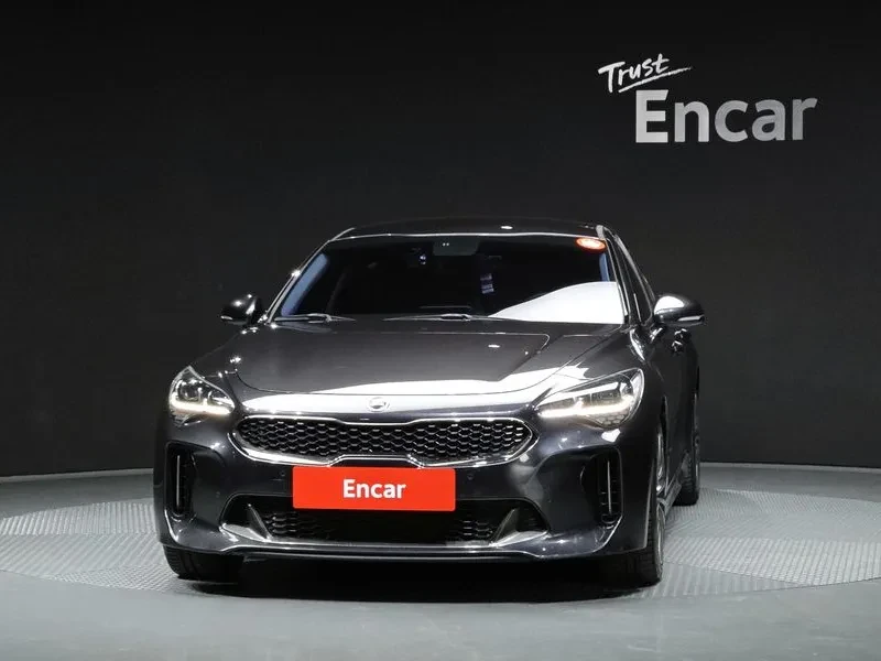 Kia Stinger 2.0 Turbo Awd Platinum, снимка 3 - Автомобили и джипове - 55278534