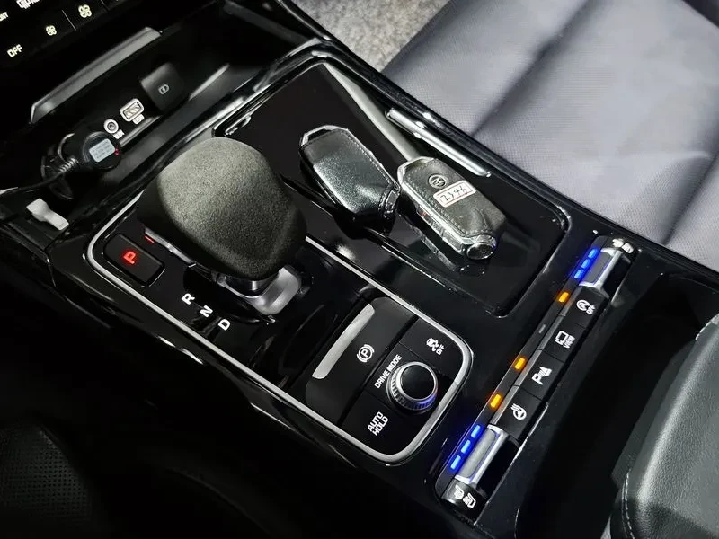 Kia Stinger 2.0 Turbo Awd Platinum, снимка 9 - Автомобили и джипове - 55278534