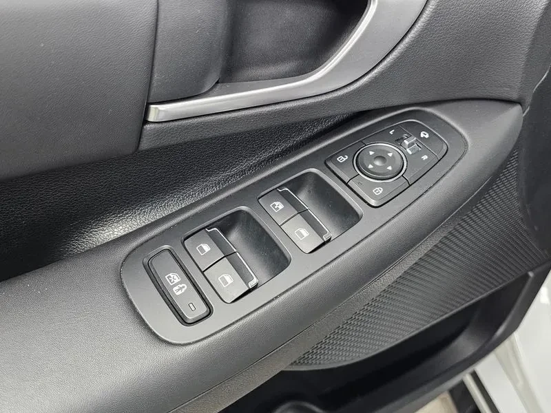Hyundai Sonata 2.0 - САМО 30% АВАНС, снимка 14 - Автомобили и джипове - 55940399