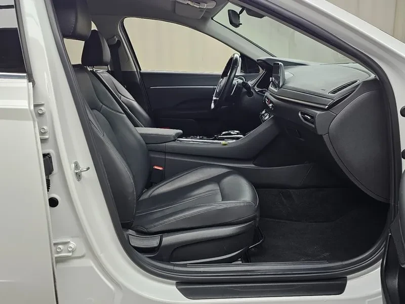 Hyundai Sonata 2.0 - САМО 30% АВАНС, снимка 11 - Автомобили и джипове - 55940399