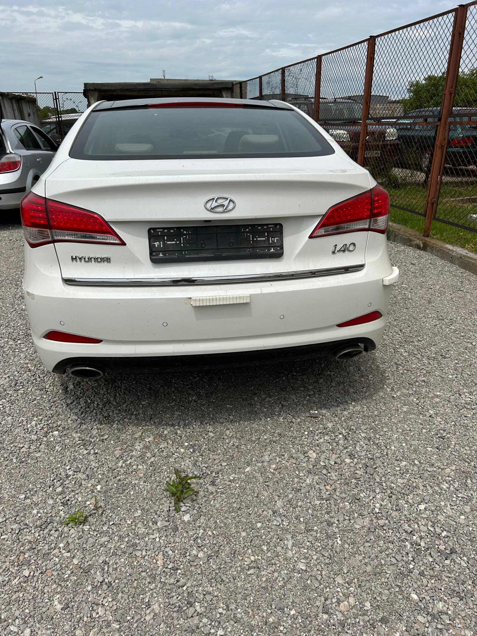 Hyundai I40 Hyundai i40 2.0 бензин на части - изображение 3