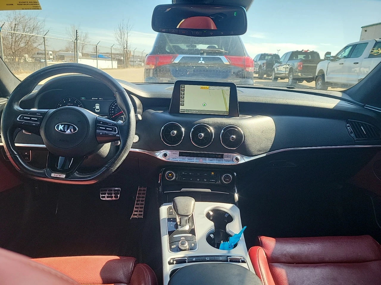 Kia Stinger * CARFAX * АВТО КРЕДИТ * ЦЕНА ДО БГ! - изображение 8