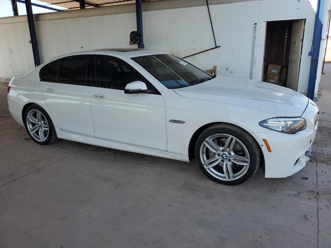 BMW 550 M PACK* HuD* SOFT CLOSE* ЩОРИ* ОБДУХ* H/K - изображение 4