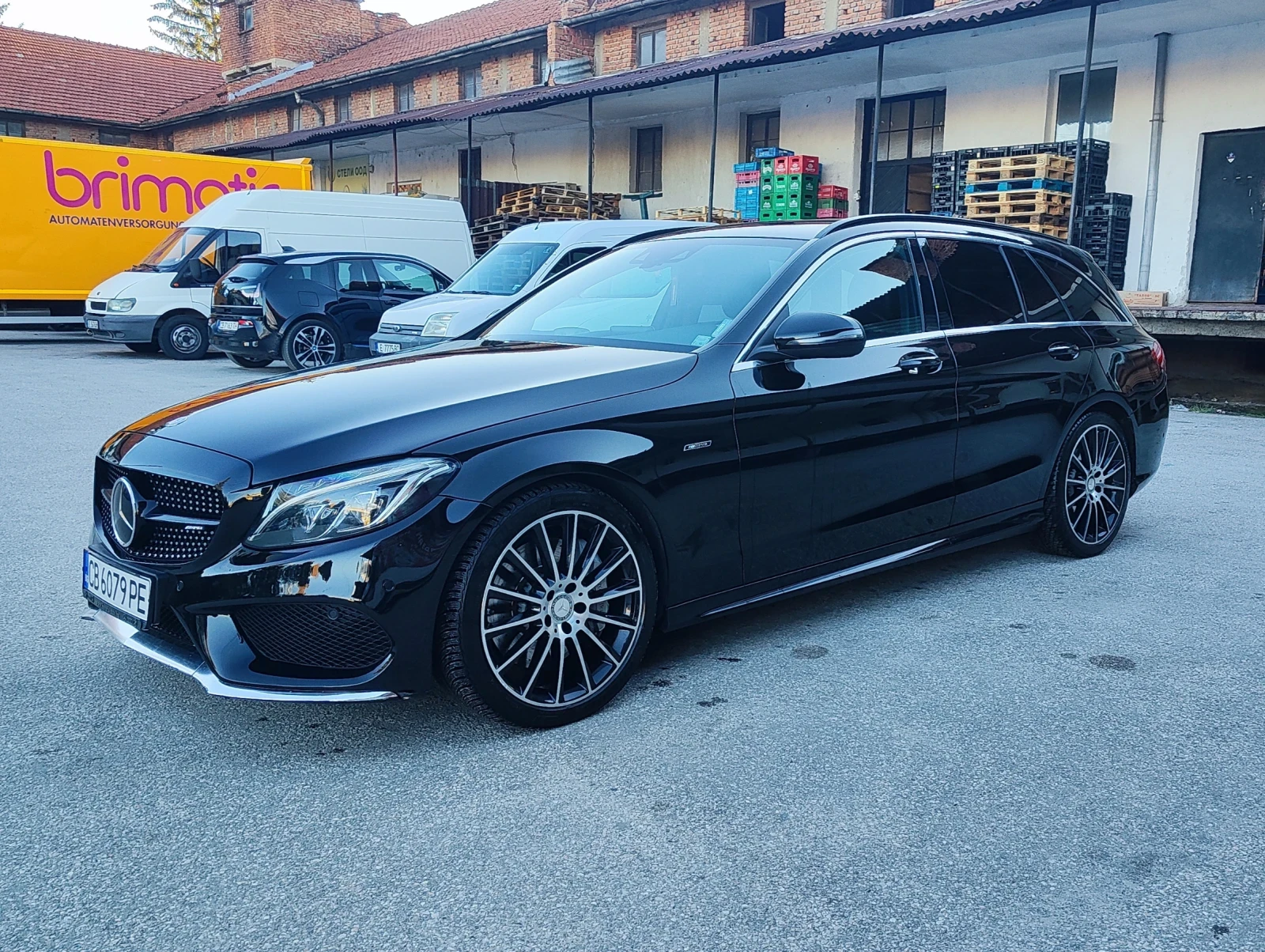 Mercedes-Benz C 43 AMG  - изображение 4