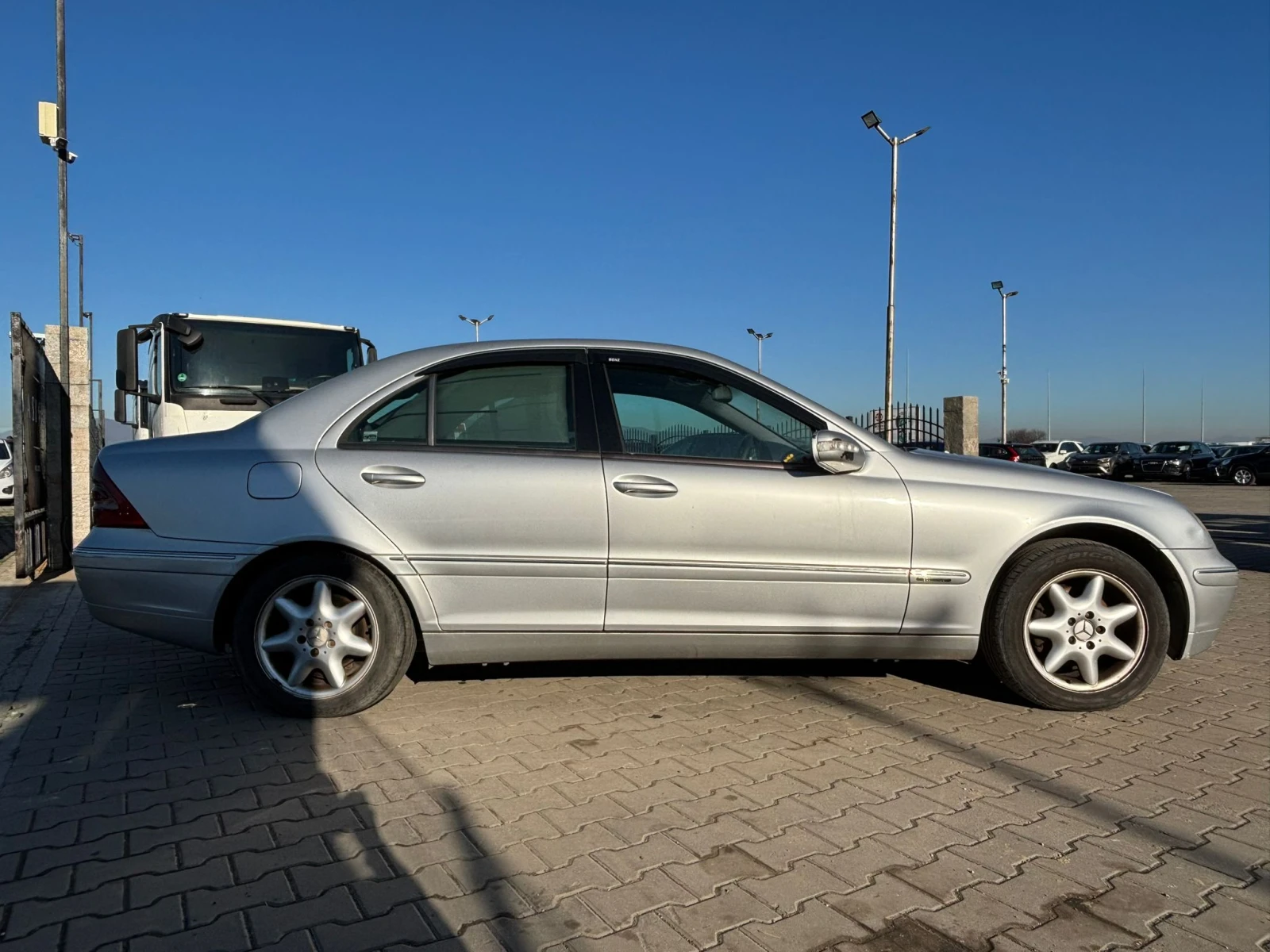 Mercedes-Benz C 220 / 2.2D / 116 HP / ELEGANCE / - изображение 6
