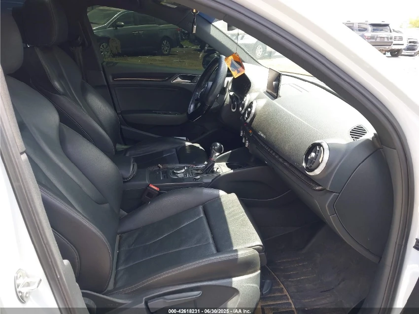 Audi S3 PREMIUM TFSI QUATTRO S TRONIC - изображение 10