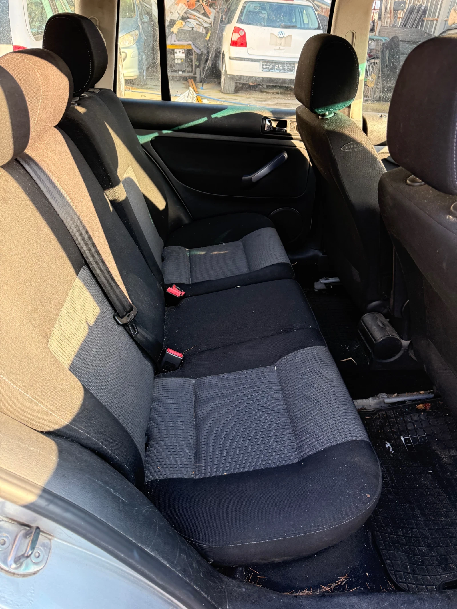 VW Golf 131* На Части* 6 скорости* 1.9*  - изображение 4