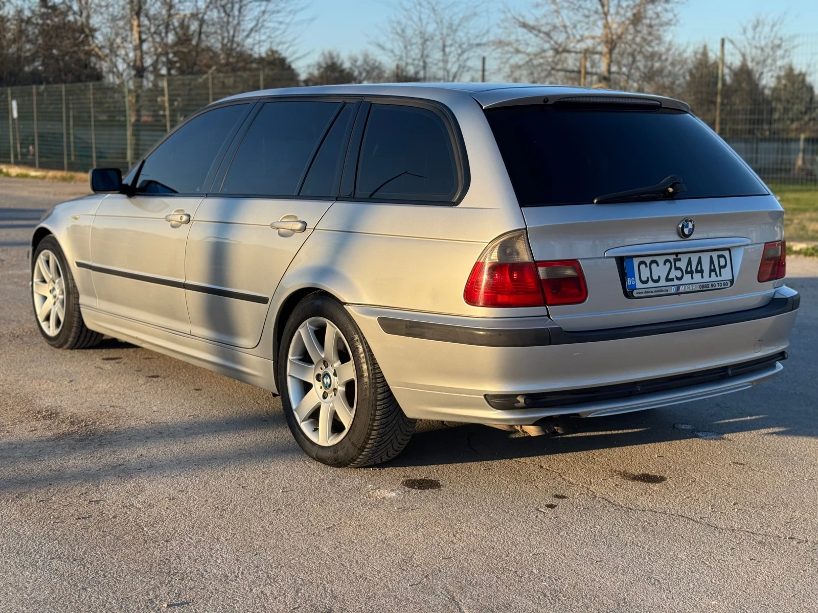 BMW 330, снимка 7 - Автомобили и джипове - 53748659