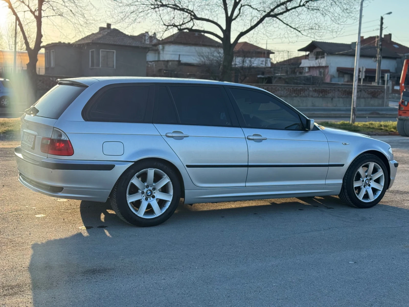 BMW 330, снимка 4 - Автомобили и джипове - 53748659