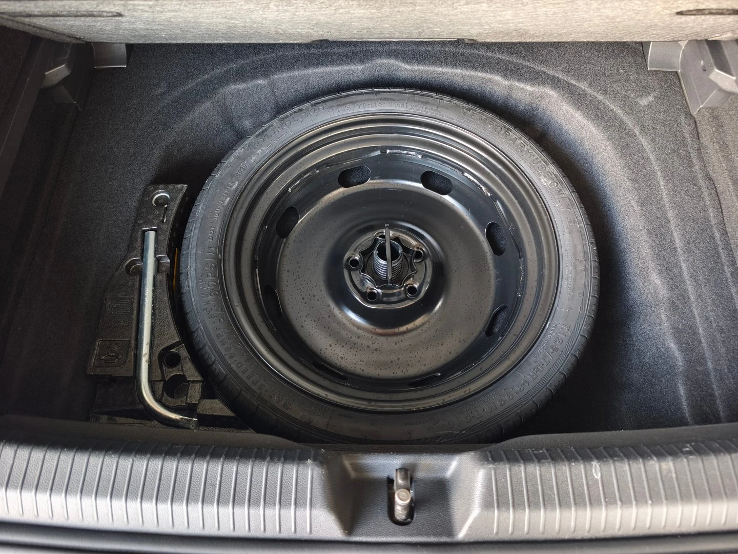 VW Golf, снимка 11 - Автомобили и джипове - 56420884