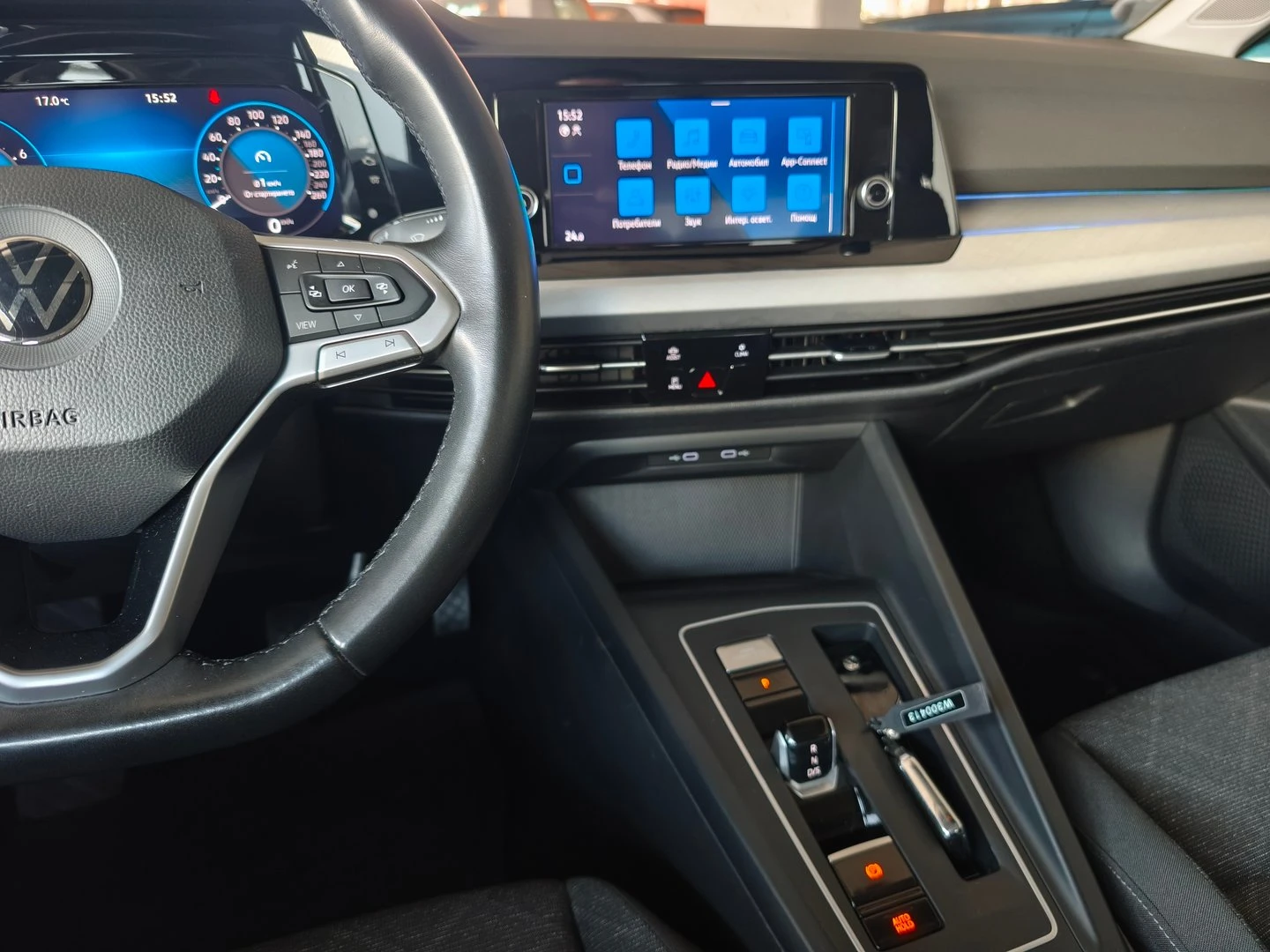 VW Golf, снимка 5 - Автомобили и джипове - 56420884