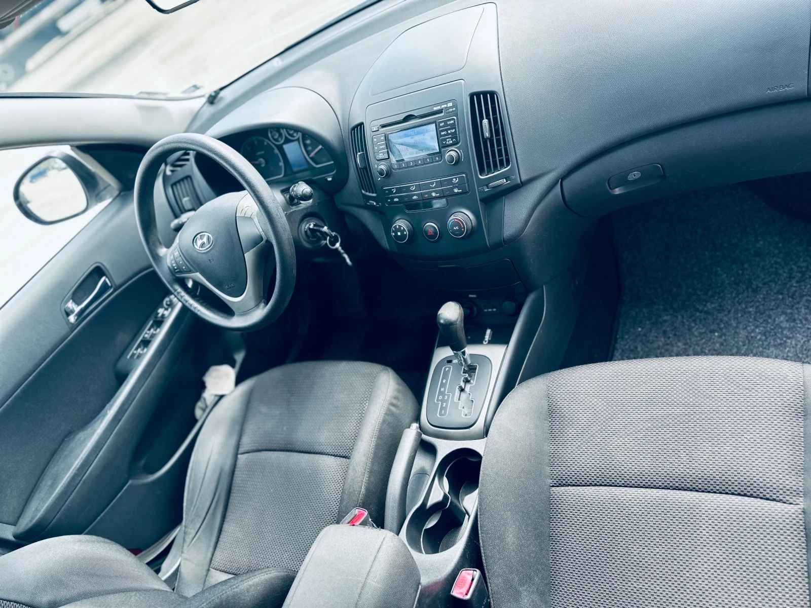 Hyundai I30, снимка 10 - Автомобили и джипове - 54039775