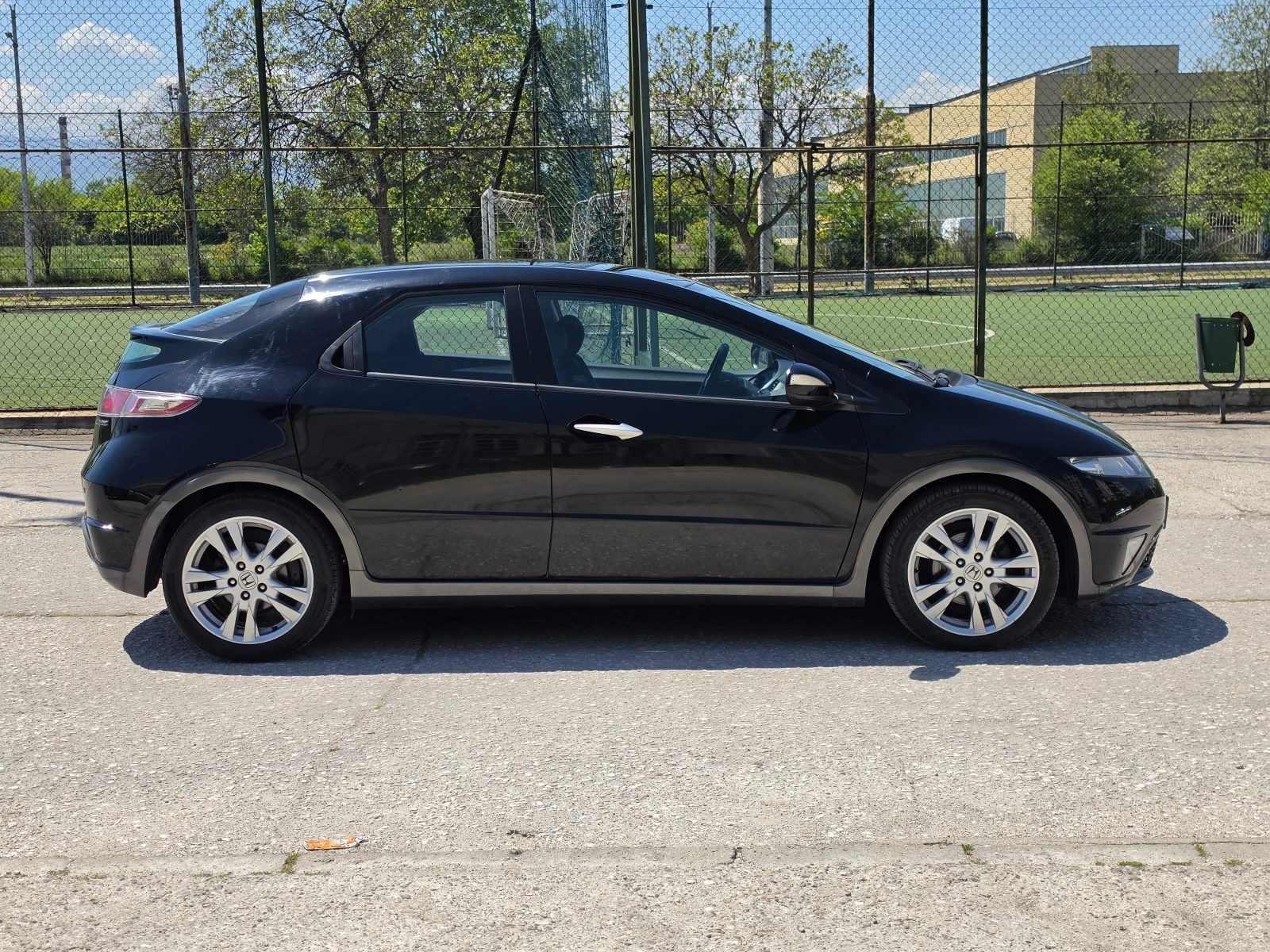 Honda Civic 1.8i-VTEC Facelift ЕВРО 5, TUV 2026г., снимка 4 - Автомобили и джипове - 54065567