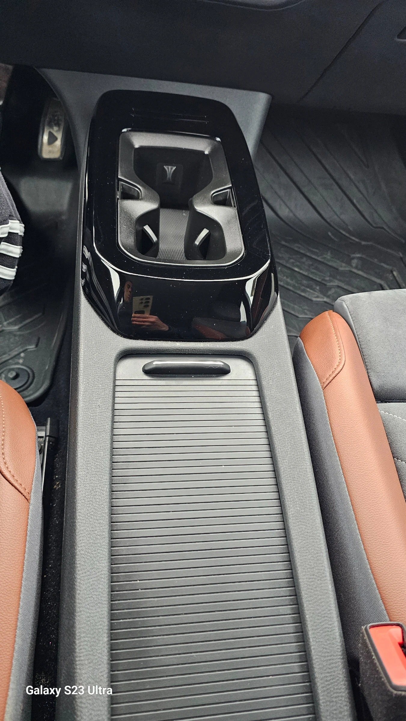VW ID.4 Vw Id4 1st max 82kw термопомпа адптивно окачване, снимка 15 - Автомобили и джипове - 54493980