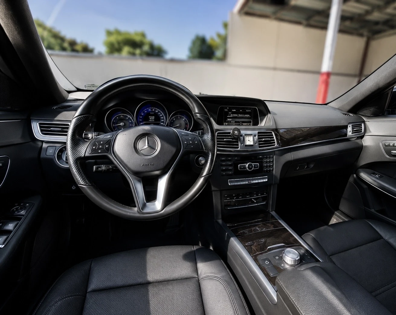 Mercedes-Benz E 250, снимка 6 - Автомобили и джипове - 55002027