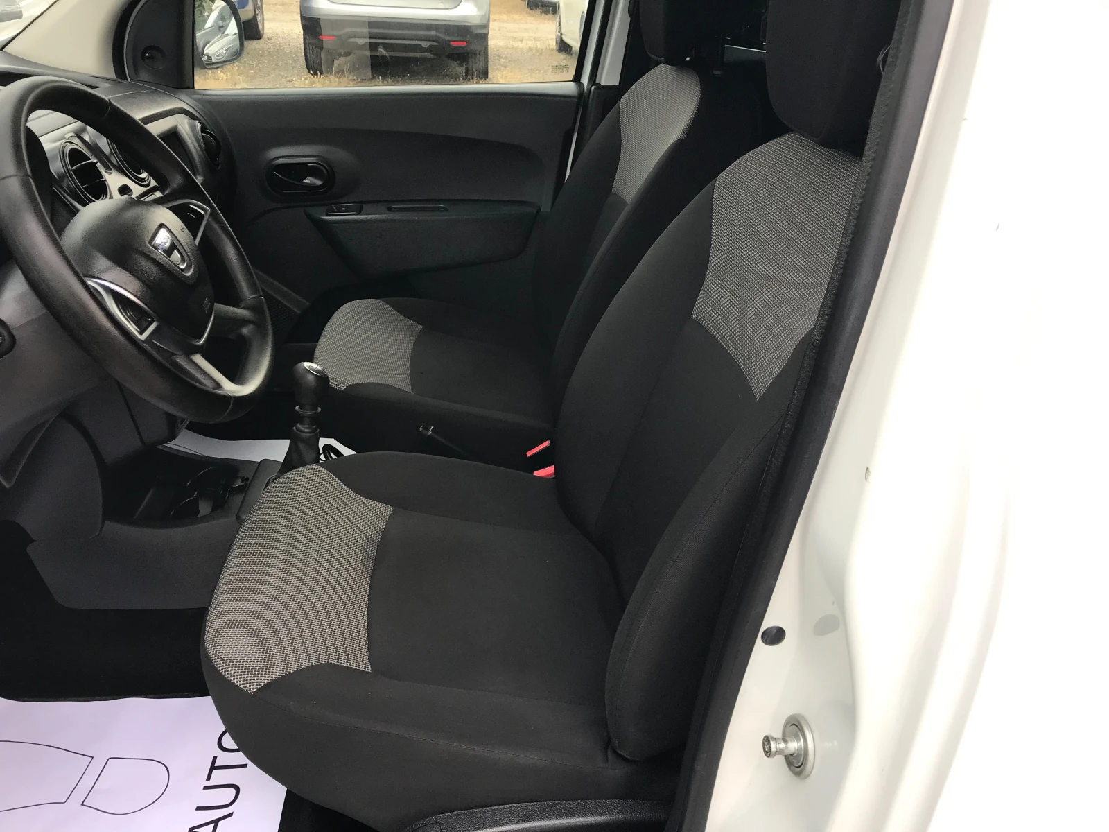 Dacia Dokker 1.5dci-2019г-82000км, снимка 9 - Автомобили и джипове - 55151137