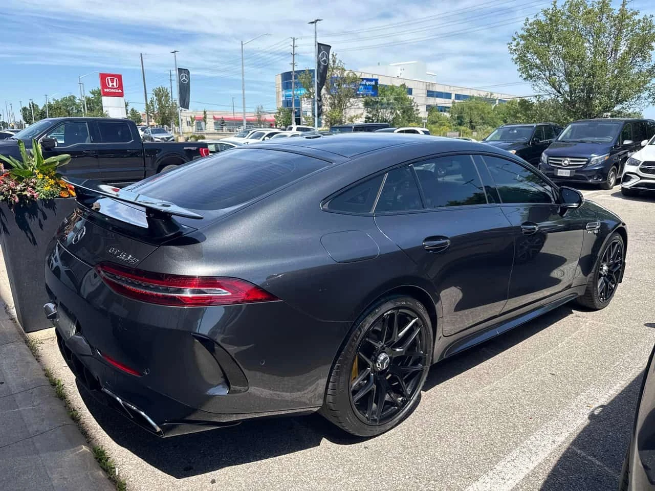 Mercedes-Benz AMG GT * 63 S * CARFAX * ЦЕНА ДО БГ, снимка 4 - Автомобили и джипове - 55300711