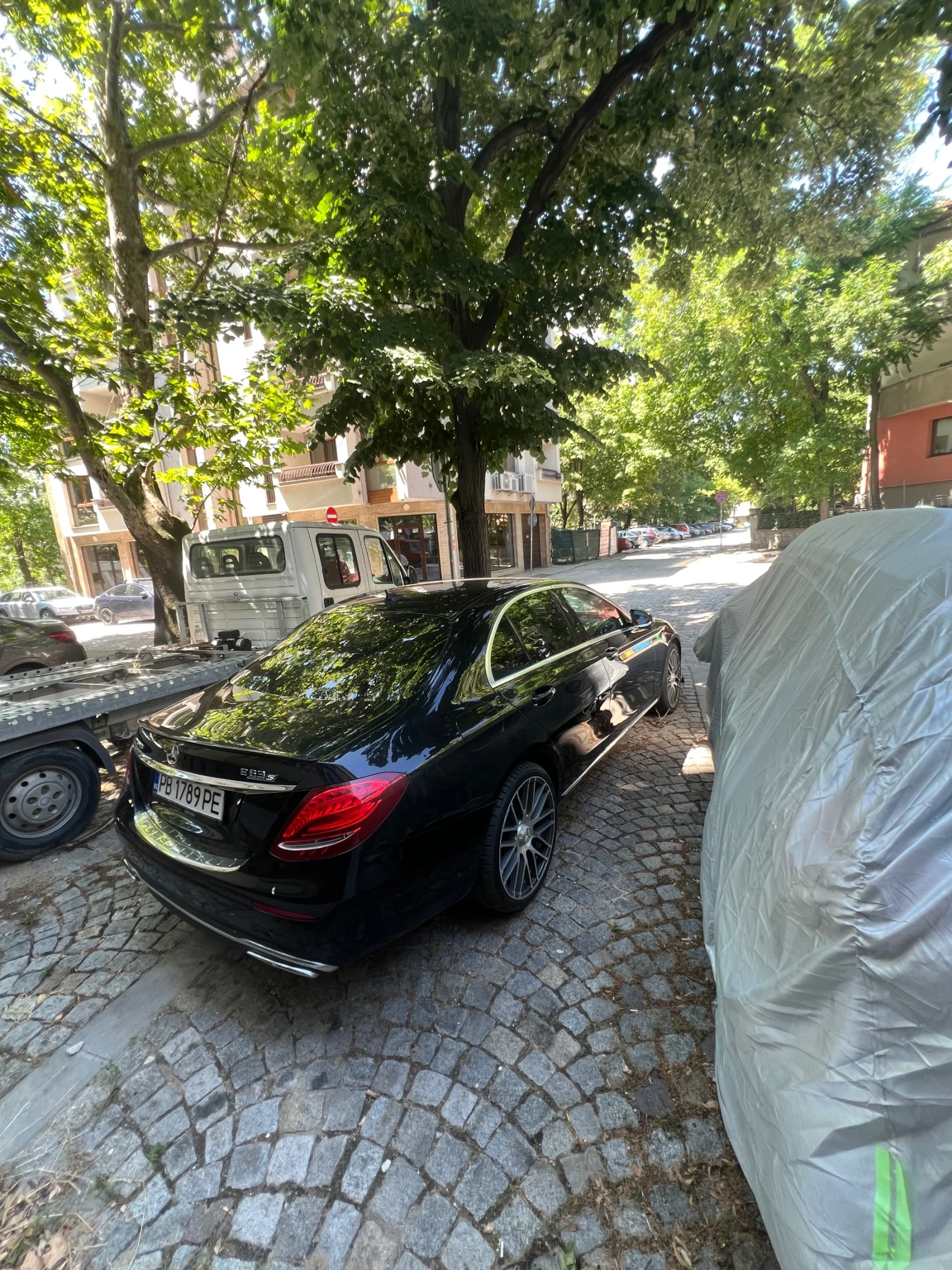 Mercedes-Benz E 200, снимка 5 - Автомобили и джипове - 55391771
