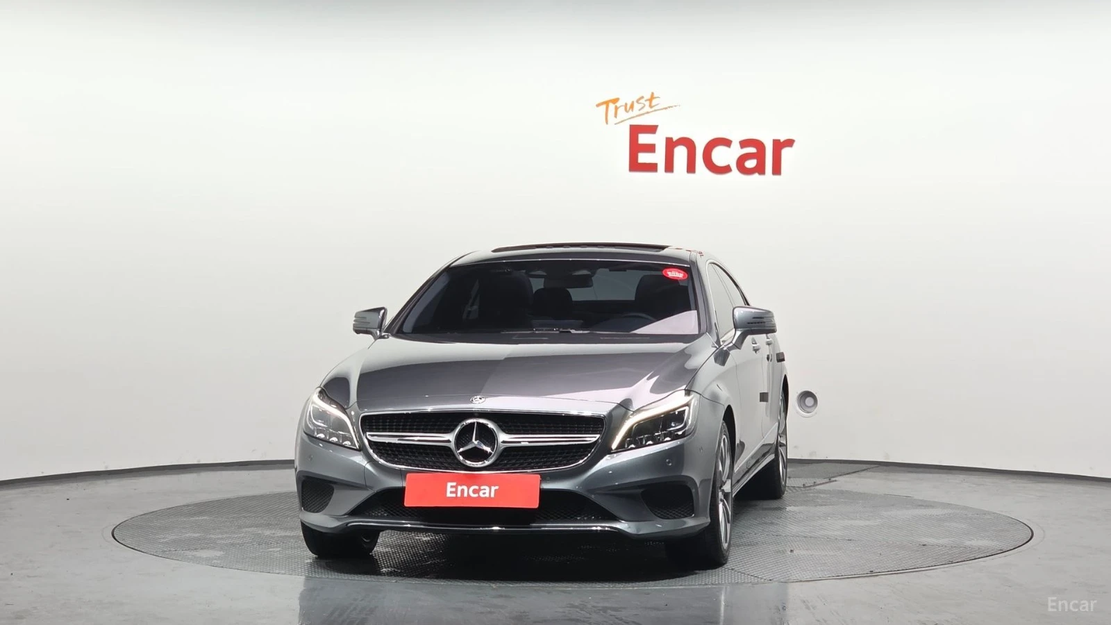 Mercedes-Benz CLS 250d 4MATIC* КОЖА* НАВИ* ПАНО* 360, снимка 3 - Автомобили и джипове - 55560119