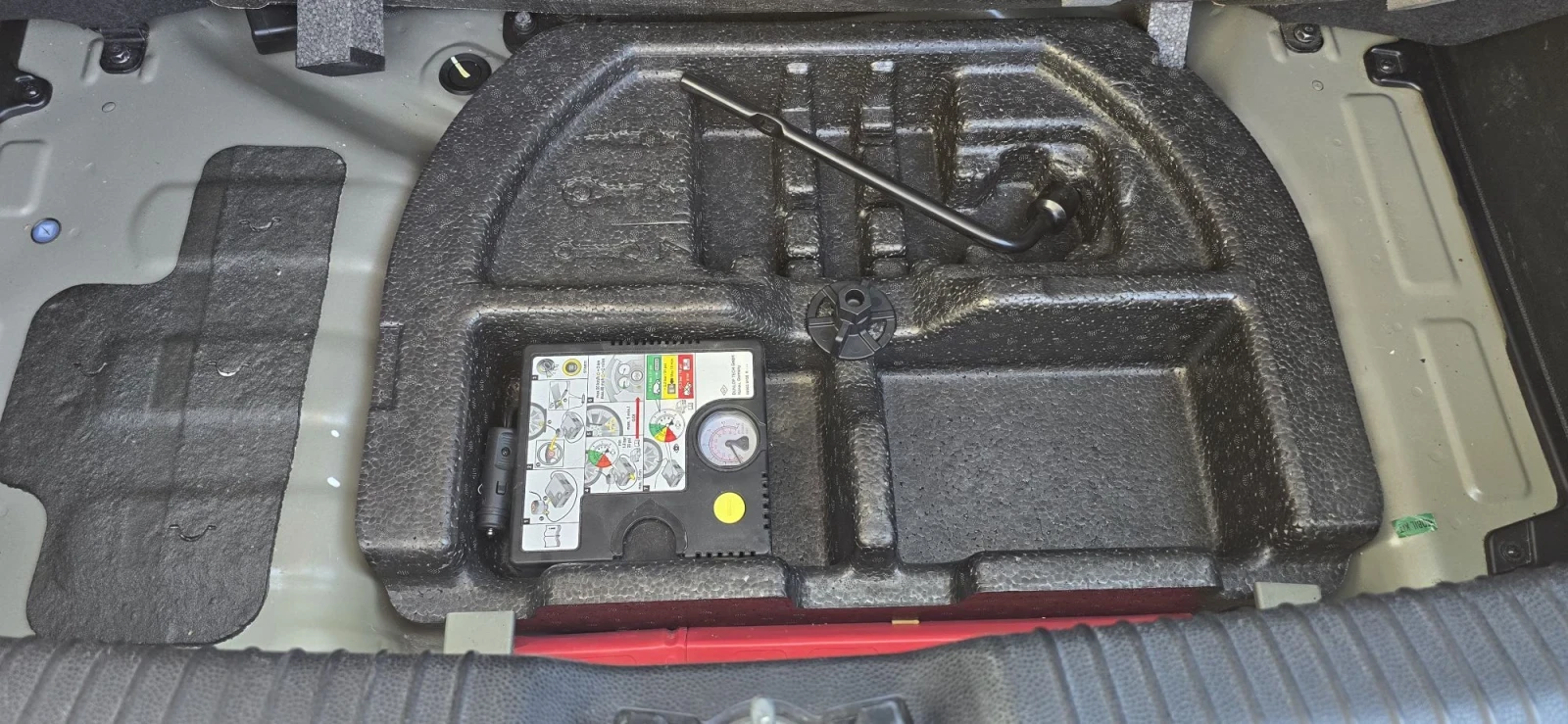 Kia Picanto 1.0, снимка 11 - Автомобили и джипове - 55613588