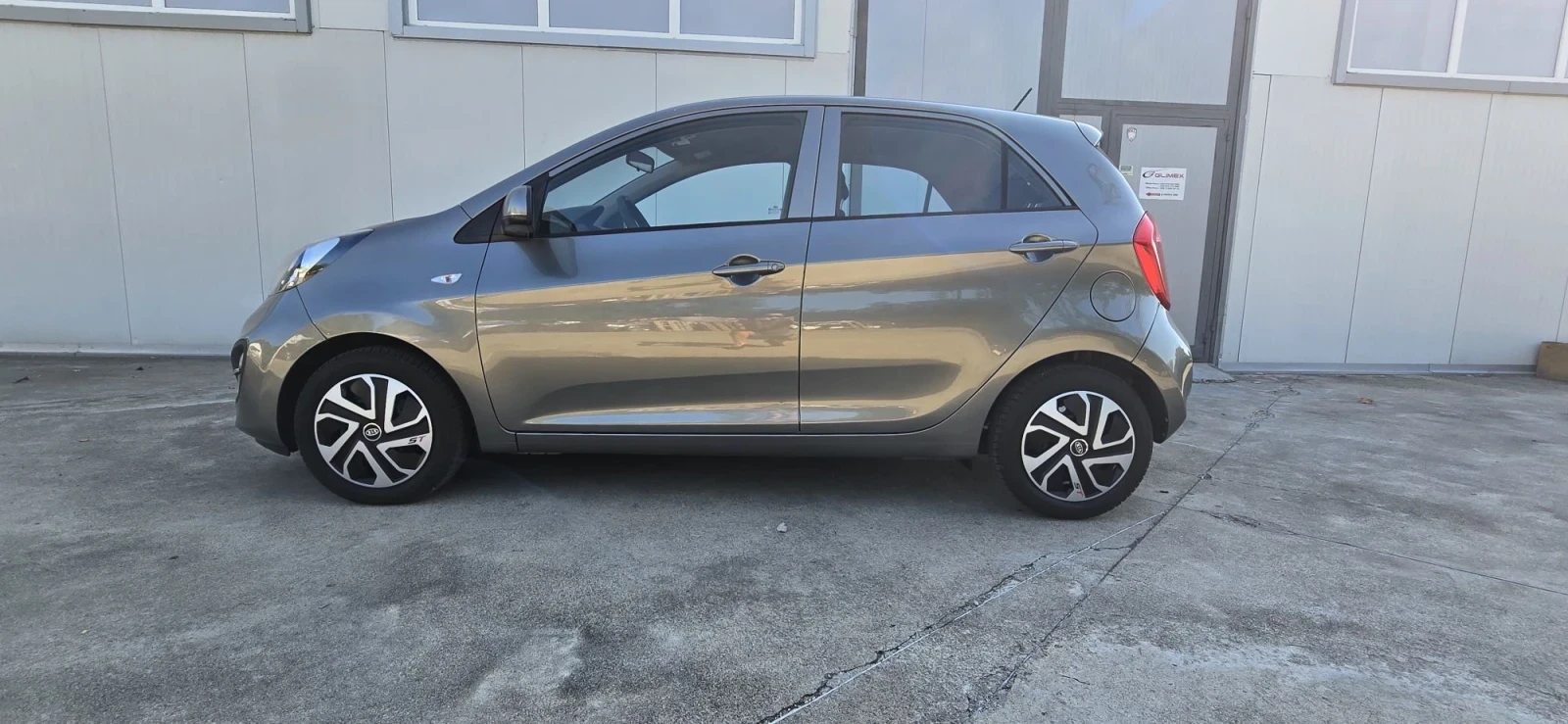 Kia Picanto 1.0, снимка 4 - Автомобили и джипове - 55613588