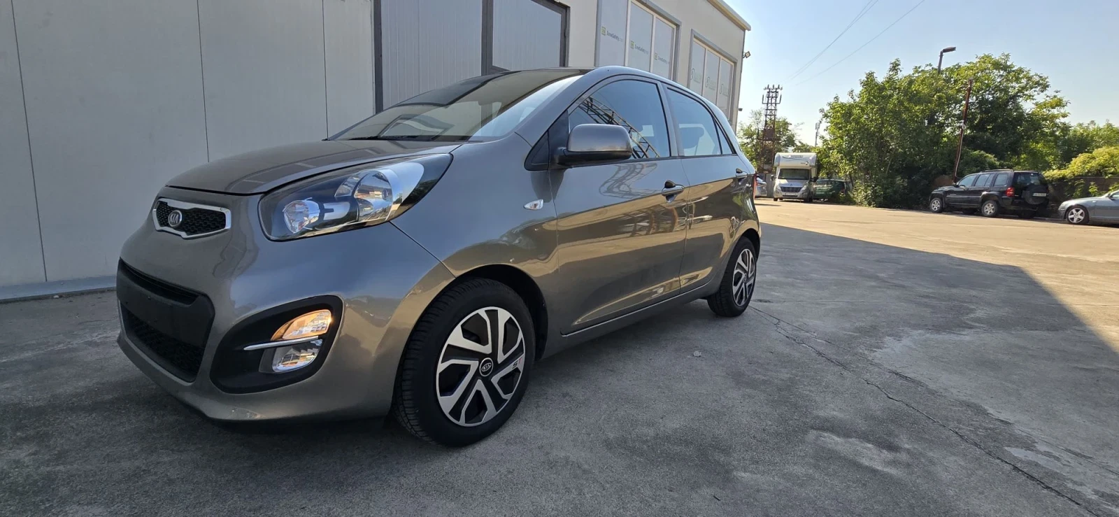Kia Picanto 1.0, снимка 5 - Автомобили и джипове - 55613588