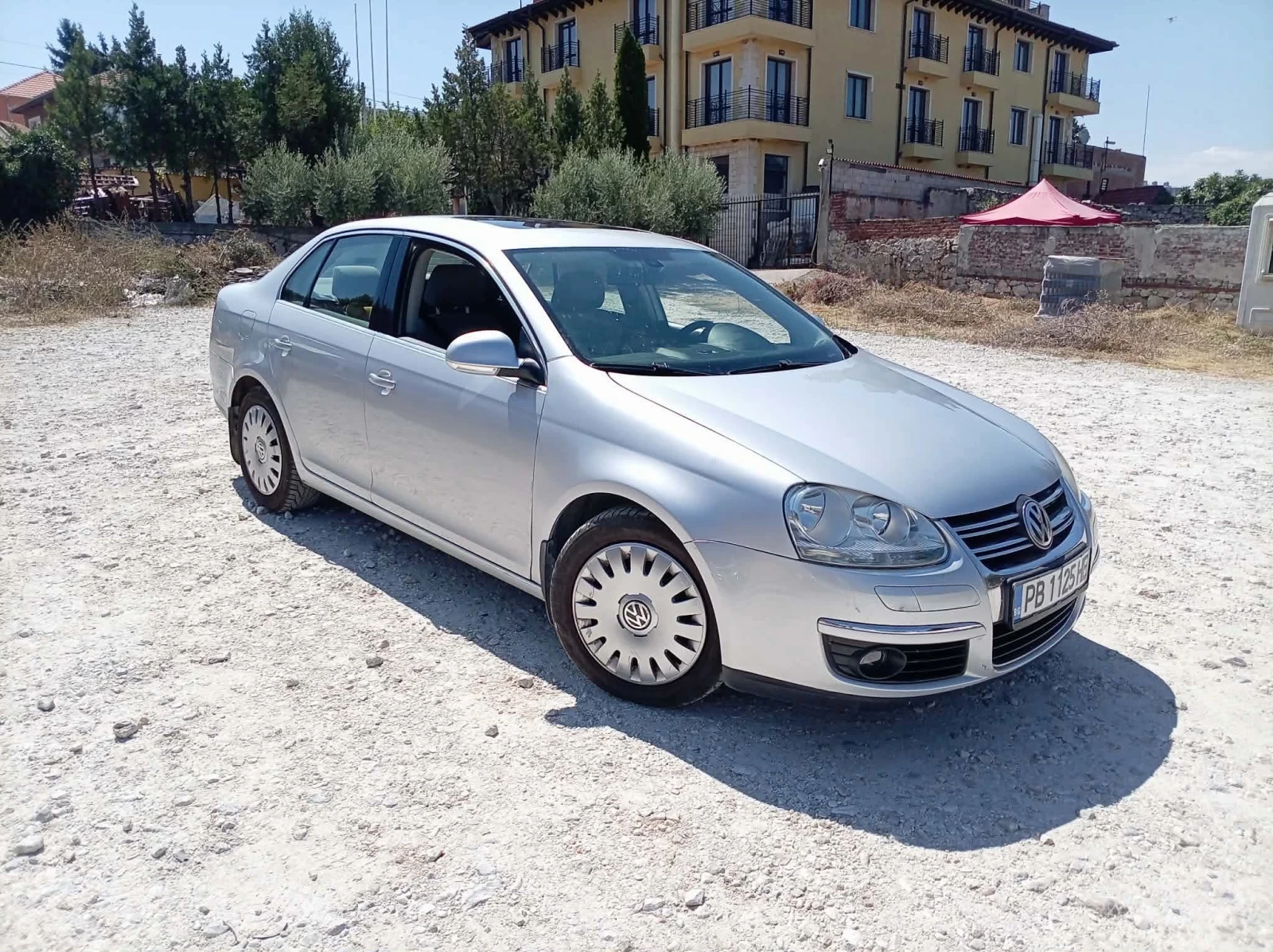 VW Jetta 1.6 Mpi
