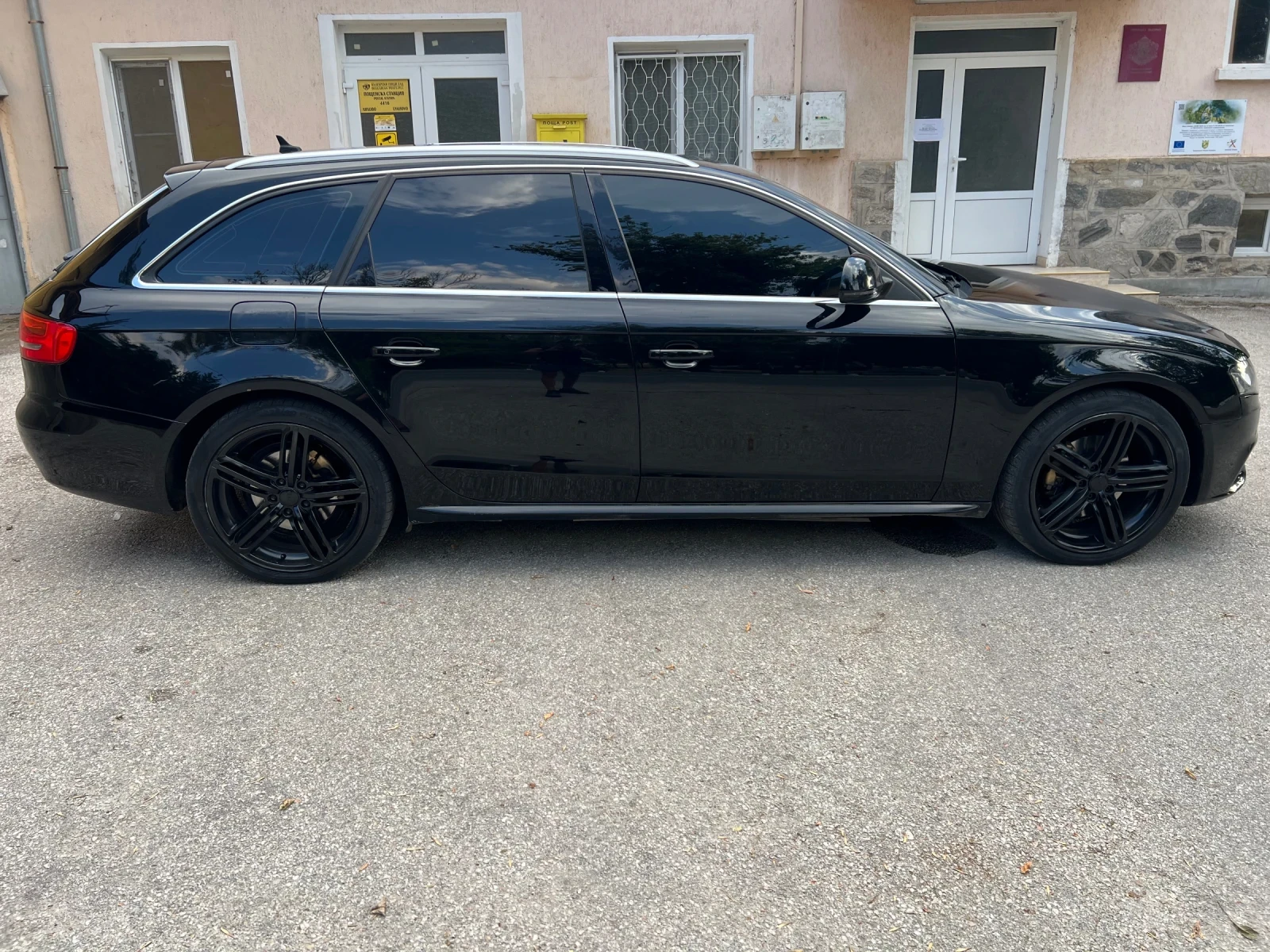 Audi A4 2.0 TDI, снимка 3 - Автомобили и джипове - 55826537