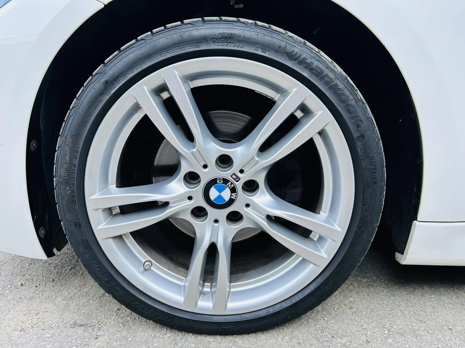 BMW 320, снимка 13 - Автомобили и джипове - 55948927