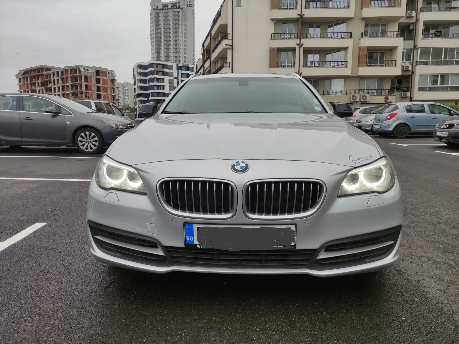 BMW 520, снимка 3 - Автомобили и джипове - 56017546