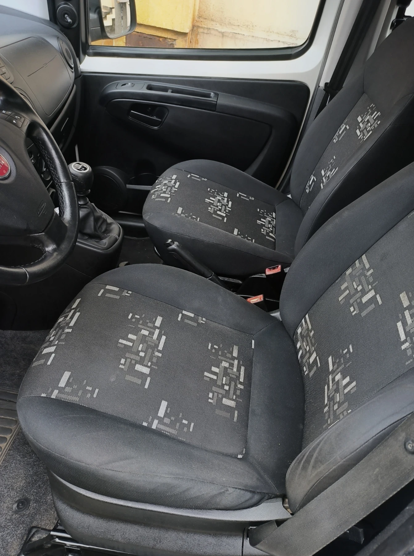 Fiat Qubo БЕНЗИН -МЕТАН, снимка 8 - Автомобили и джипове - 56170131