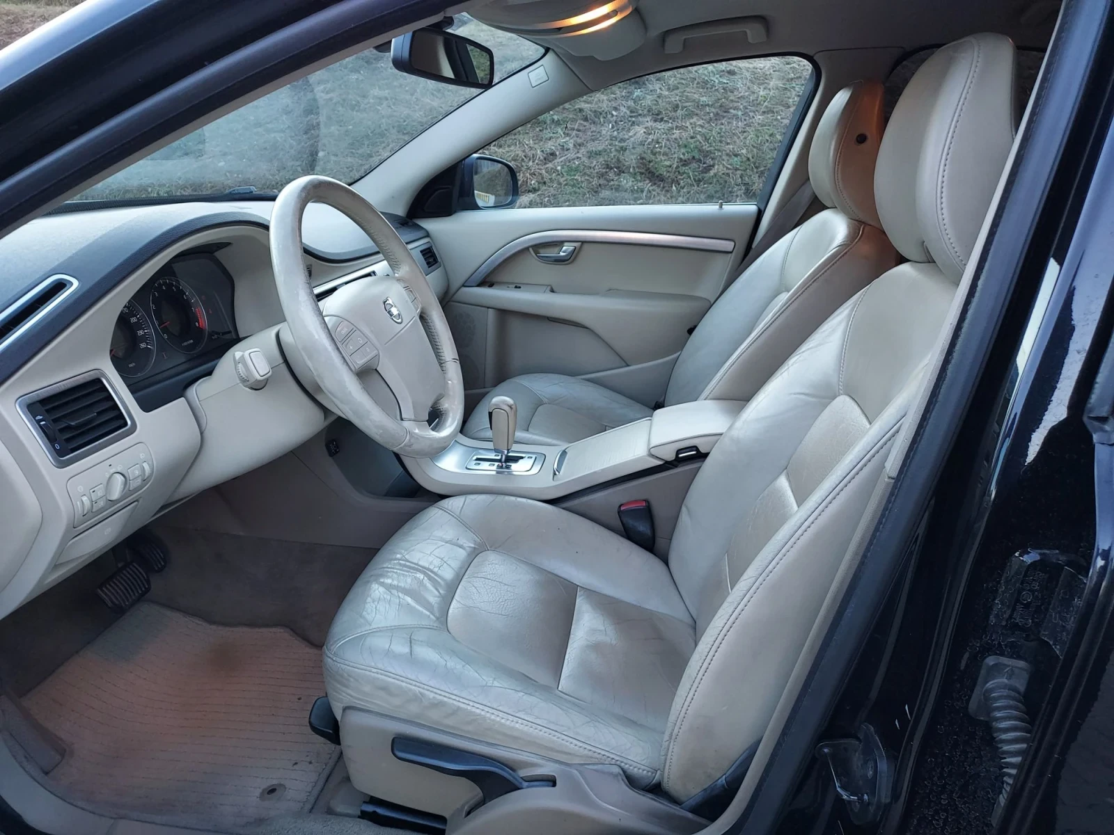 Volvo S80 2.5T, снимка 6 - Автомобили и джипове - 56336295