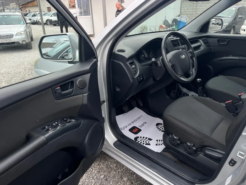 Kia Sportage 2.0i , снимка 9 - Автомобили и джипове - 48832988