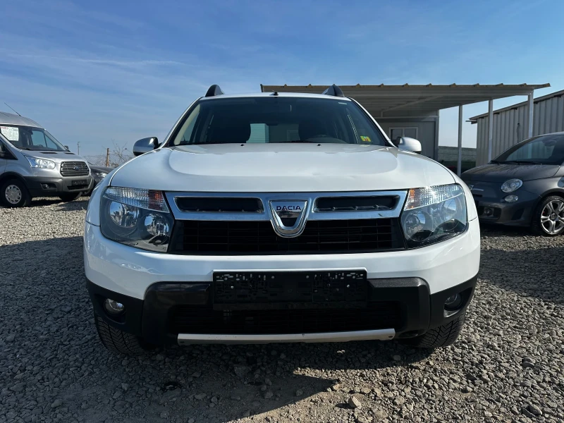 Dacia Duster 1.6 ШВЕЙЦАРИЯ 4х4, снимка 9 - Автомобили и джипове - 49139432