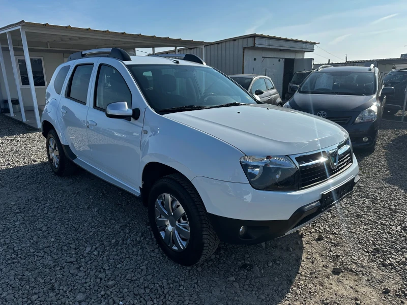 Dacia Duster 1.6 ШВЕЙЦАРИЯ 4х4, снимка 1 - Автомобили и джипове - 49139432